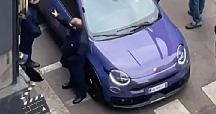 Abarth 600e: prima immagine senza veli