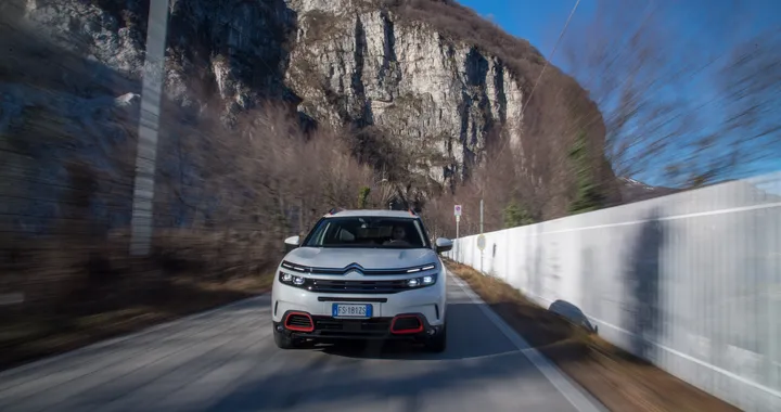 Citroen C5 Aircross PureTech 180 S&S EAT8: primo contatto