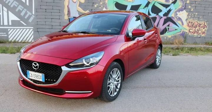 Mazda 2 Skyactiv-G M Hybrid Exceed: la prova su strada