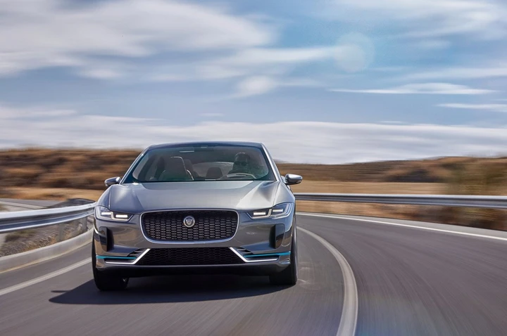 Jaguar I-Pace Concept: immagini ufficiali