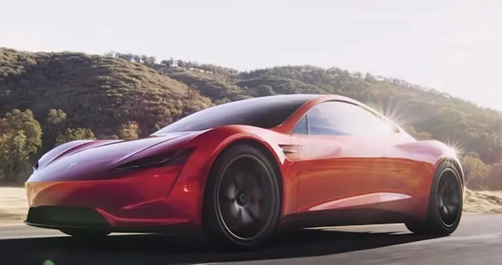 Tesla Roadster, da 0 a 100 km/h in meno di due secondi: ecco il video