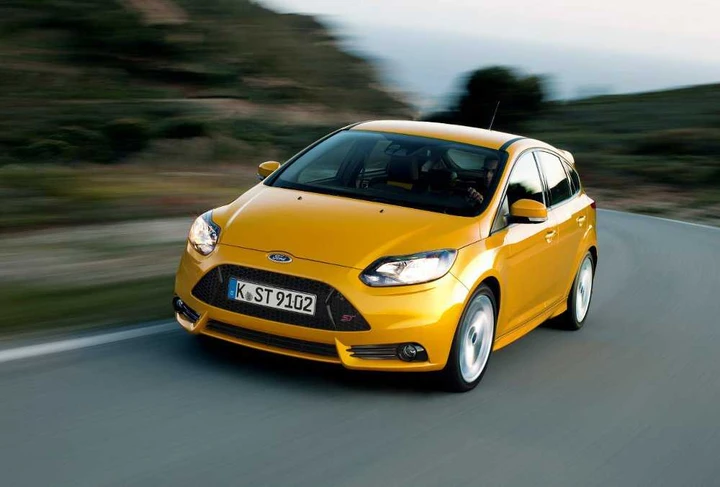 Ford Focus ST 250 CV: prezzo da 30.500 euro