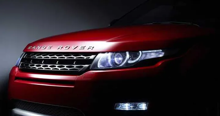 Range Rover Evoque XL: in arrivo nel 2016