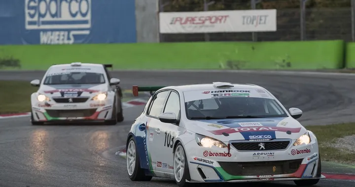 Peugeot: podio nell’ultima gara del TCR Italy