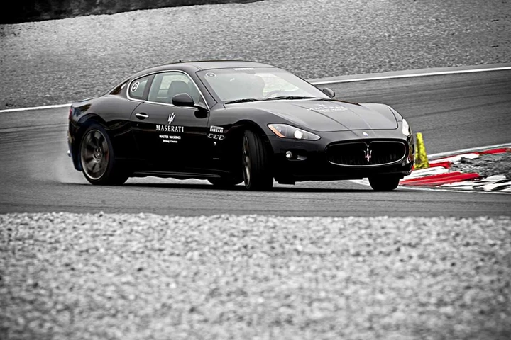 Nuovi Corsi di Guida Master Maserati 2012