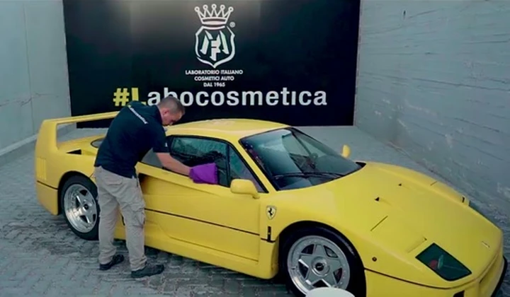 Ferrari F40: il car detailing le regala un nuovo splendore. Ecco il video