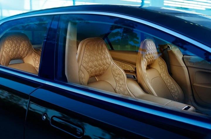Aston Martin Lagonda: nuove immagini ufficiali