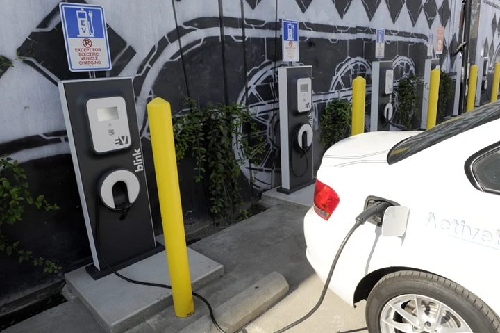 Incentivi auto elettriche: a Bolzano anche per i privati