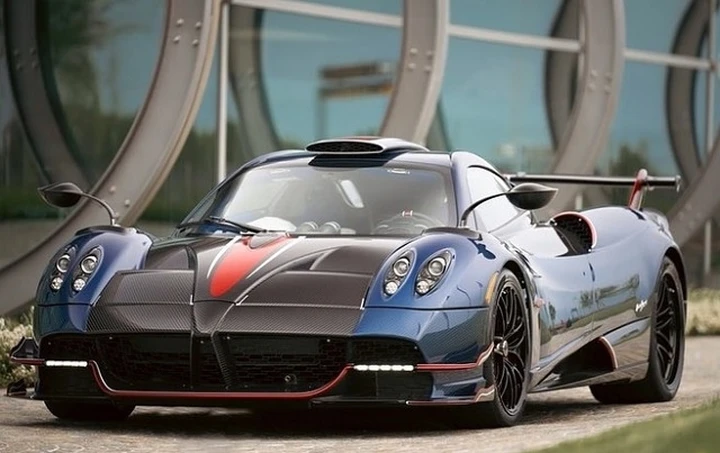 Pagani Huayra NC: 100 CV in più e 110 kg in meno