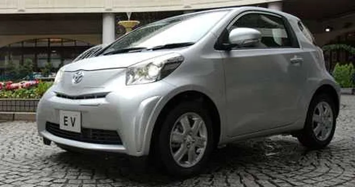 Toyota EV Concept: l’iQ diventerà elettrica nel 2012