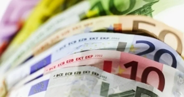 Bollo auto europeo: la proposta della Commissione Trasporti UE