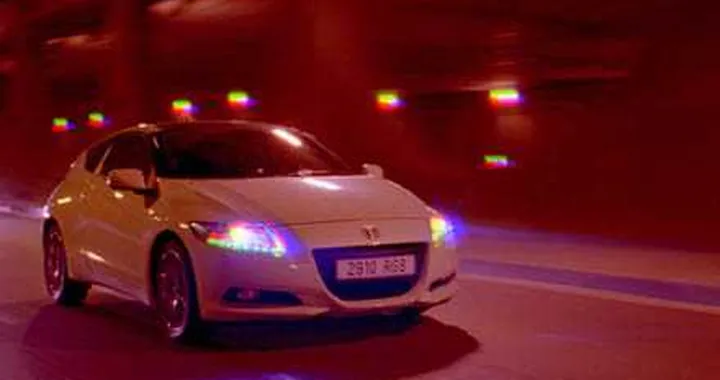 Nuovo spot per l'ibrida sportiva Honda CR-Z