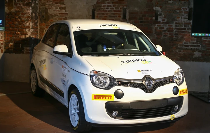 Renault Twingo R1: il rally 