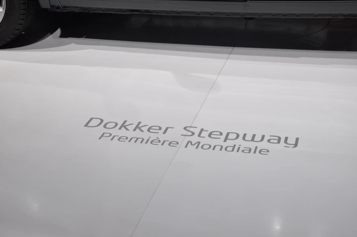 Dacia Dokker Stepway al Salone di Parigi 2014
