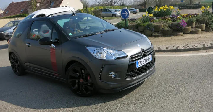 Citroen DS3 Cabrio Racing, prezzo da 35.000 euro