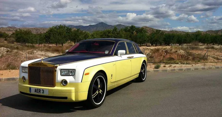 Una Rolls-Royce sì, ma personalizzata