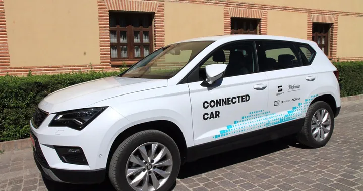 Seat sviluppa l’auto connessa