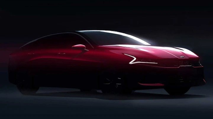Kia K5: i teaser della nuova quattro porte
