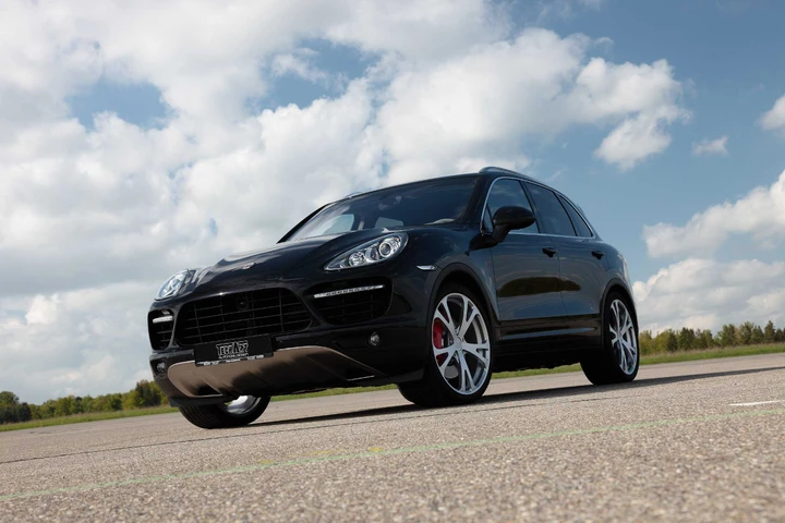Porsche Cayenne 2011 TechArt: bella dentro