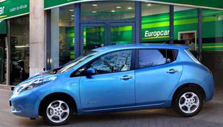 Nissan Leaf: a Londra e Parigi con Europcar