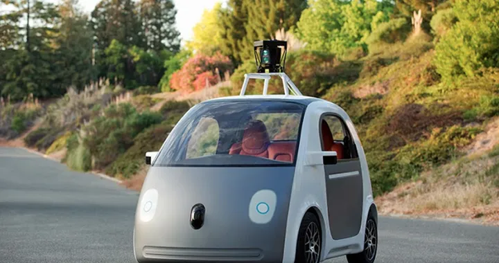 Google: l'autonomous car dovrà avere i comandi