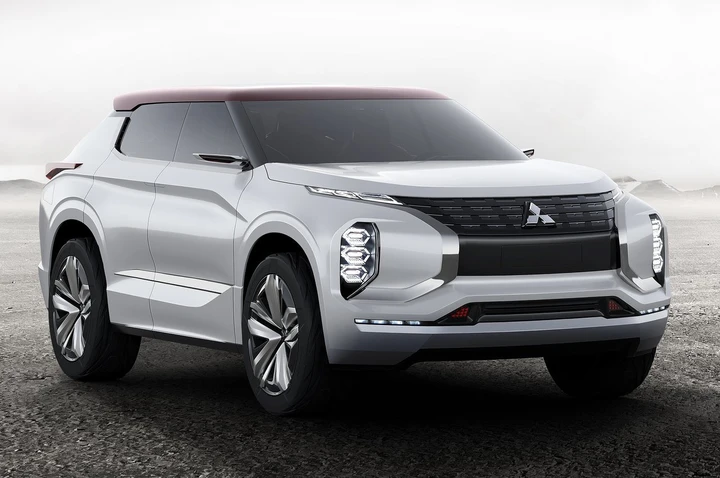 Mitsubishi GT-PHEV Concept: prime immagini ufficiali