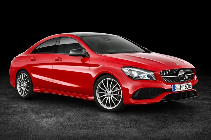 Mercedes CLA 2016, immagini ufficiali
