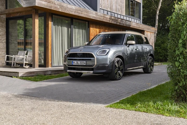 Mini Countryman C 2024: design, tecnologia e motore da 170 CV [FOTO]