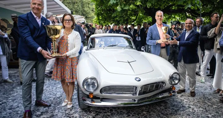 BMW 507 del 1957 trionfa al Concorso d’Eleganza di Villa d’Este