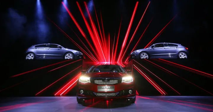 Qoros 3 Hatch: presentata la nuova berlina cinese
