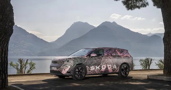 Škoda Peaq, l'ammiraglia EV formato famiglia: spazio record e 7 posti