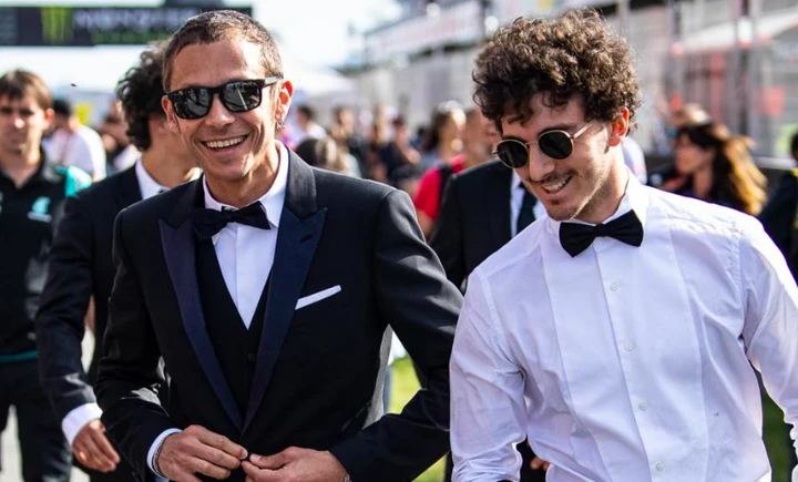 MotoGP, anche Valentino Rossi a Valencia per tifare Bagnaia