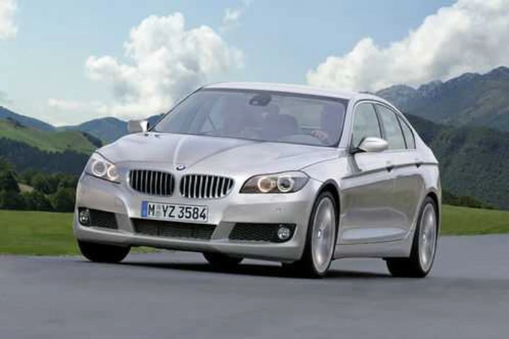 Bmw: la nuova Serie 3 avrà una versione ibrida