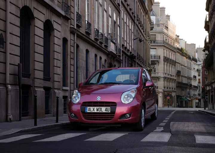 Suzuki aggiorna il listino e punta sul GPL