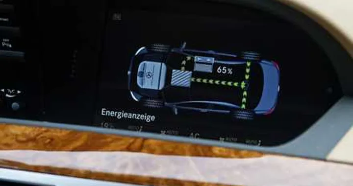 Daimler e Continental ricevono il premio “Professor Ferdinand Porsche”