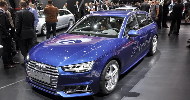 Audi A4 e A4 Avant 2016 al Salone di Francoforte