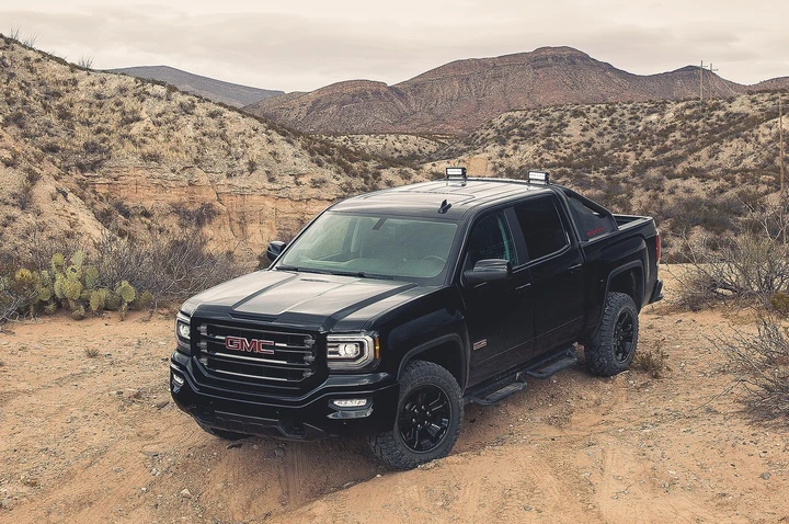 GMC Sierra All Terrain X: immagini ufficiali