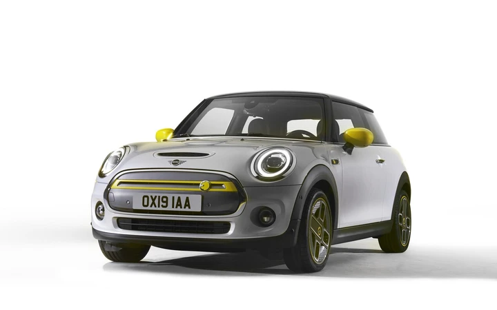 Mini Cooper SE, in arrivo la versione 100% elettrica