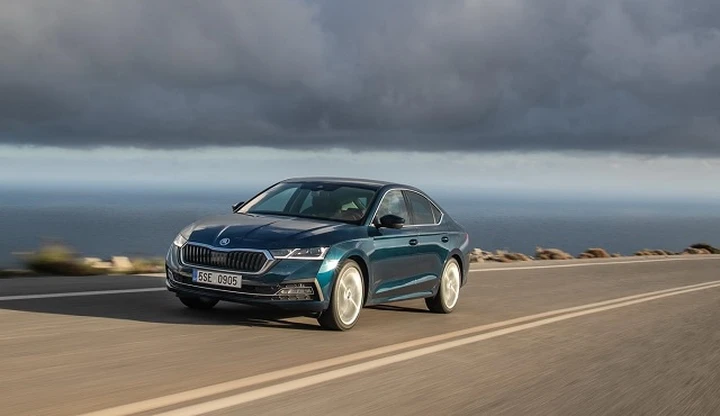 Skoda Octavia 2020: dimensioni, motori e versioni ibride