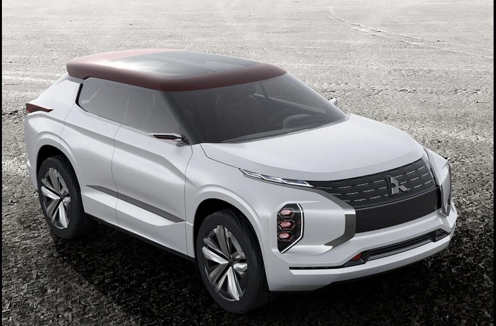 Mitsubishi GT-PHEV Concept: Suv ibrida plug-in al Salone di Parigi