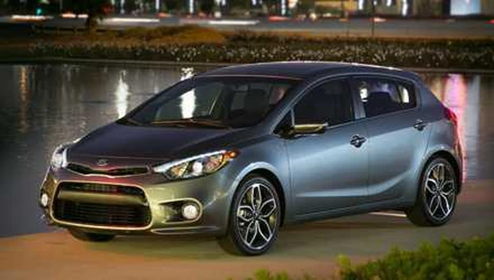 Kia Forte 5 porte 2013 al Salone di Chicago