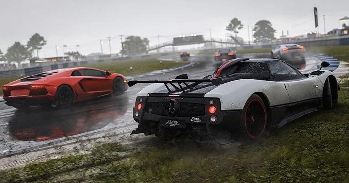 Forza Motorsport 7 e Gran Turismo Sport: il confronto tecnico