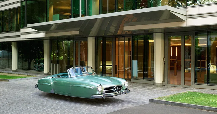 Air Drive: la mostra delle automobili volanti