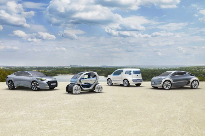Renault licenzia tre manager per spionaggio