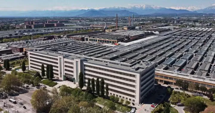 Stellantis contro il caro energia: chiesto l'intervento dell'UE
