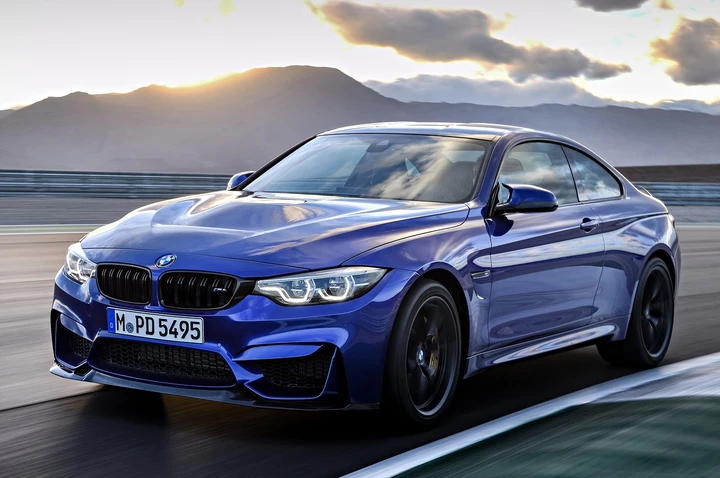 Nuova Bmw M4 CS: le immagini ufficiali