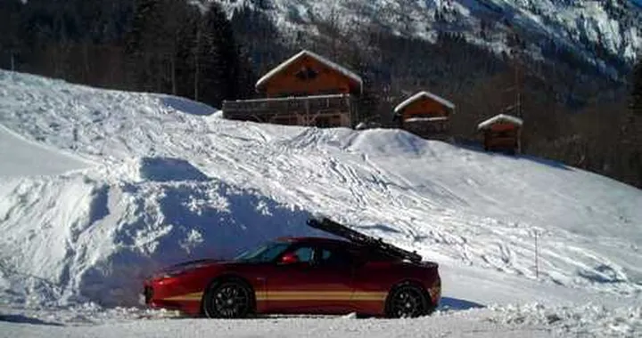 Una Lotus Evora come la Esprit di 007