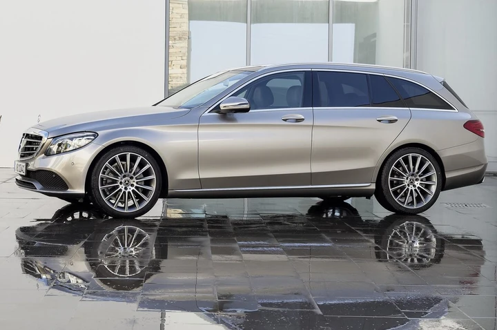 Mercedes Classe C Station Wagon 2018: immagini ufficiali