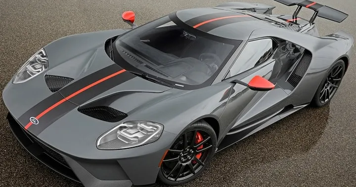 Ford GT Carbon Edition: nuovo allestimento alleggerito