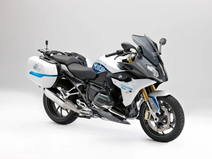 BMW propone la R 1200 RS ConnectedRide